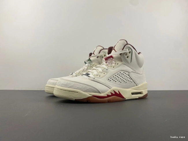 Husky Air Grito El HF8833-100 Jordan 5 0814